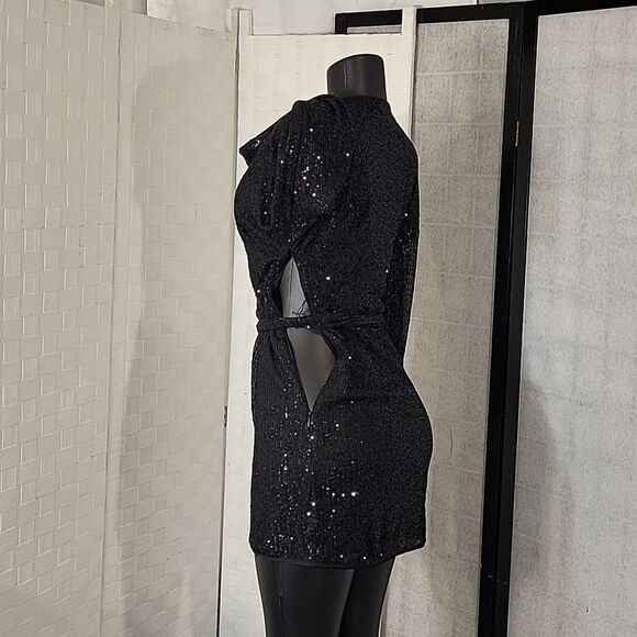 BRAND NEW FOREVER 21 BLACK SEQUINS LONG SLEEVE WRAP MINI V-NECK DRESS - Picture 9 of 16